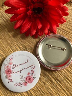 Pack de 20 pins/badge personnalisés “Eternal Happiness” – Souvenir Assemblée 2026